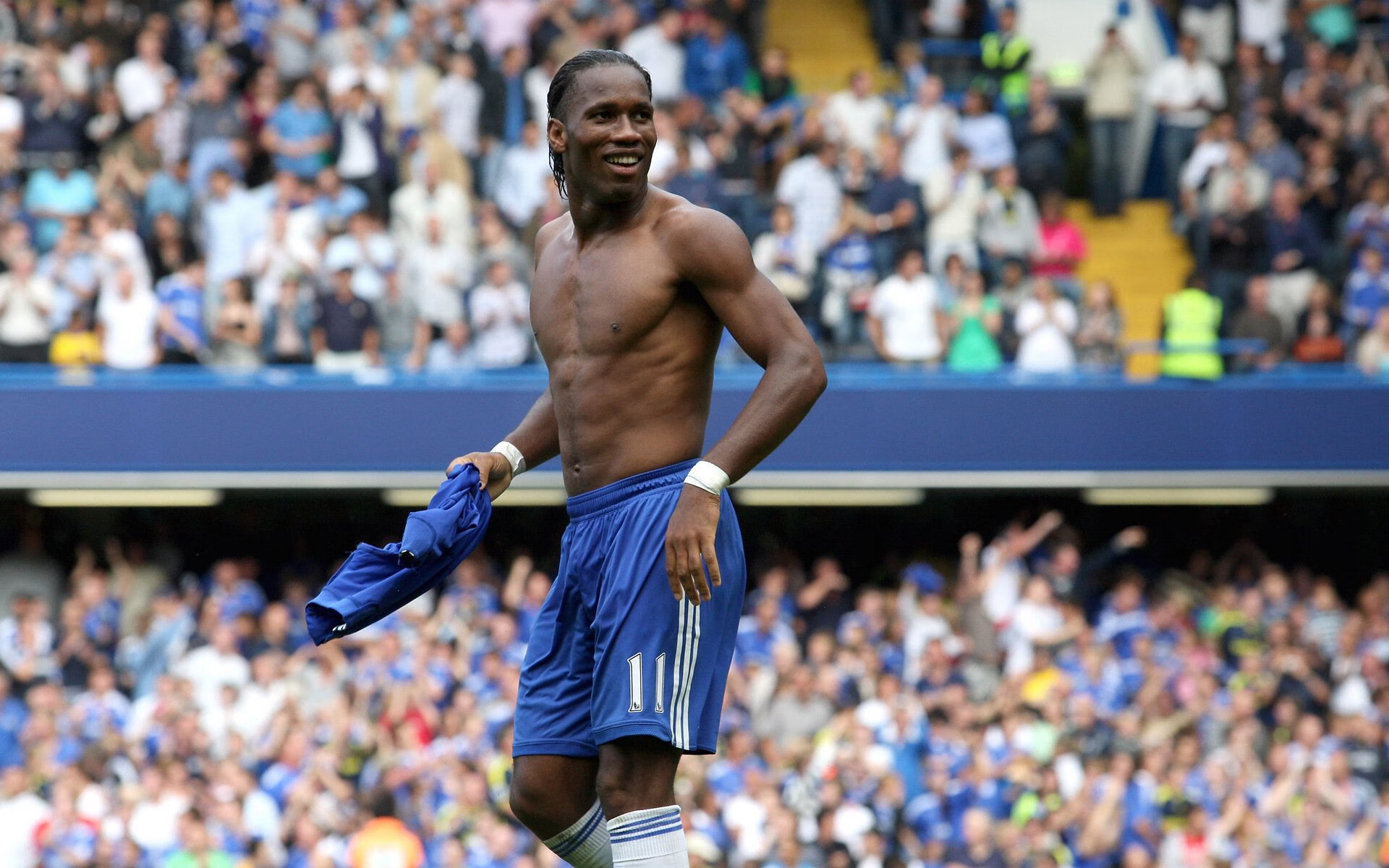 “彼得森在南非羚羊队中的突出贡献,展示强大实力”